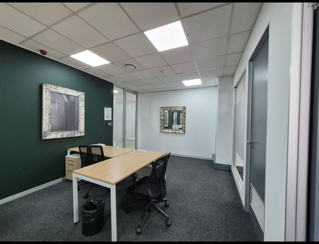 129M² OFFICE TO LET IN SANDTON CENTRAL